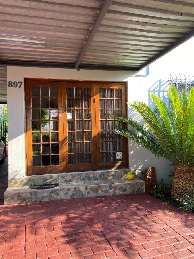 Christa'S Place 897 Pretoria-Noord Exterior foto